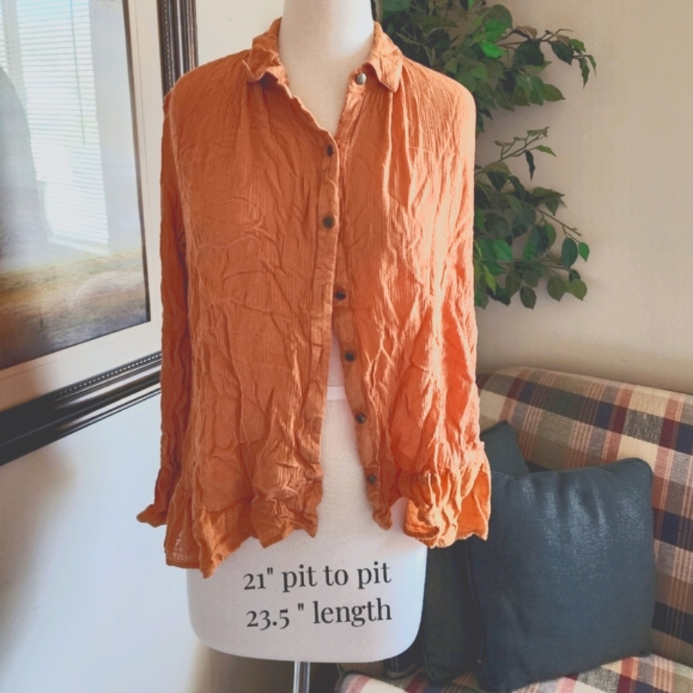 SOLD - Freepeople high-low flutter top